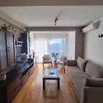Appartamento With Parking Space - 25264